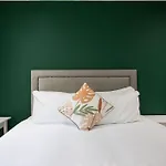 Luxury, Sleeps 6, City Centre