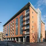 Luxury, Sleeps 6, City Centre