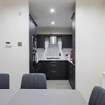 Luxury, Sleeps 6, City Centre