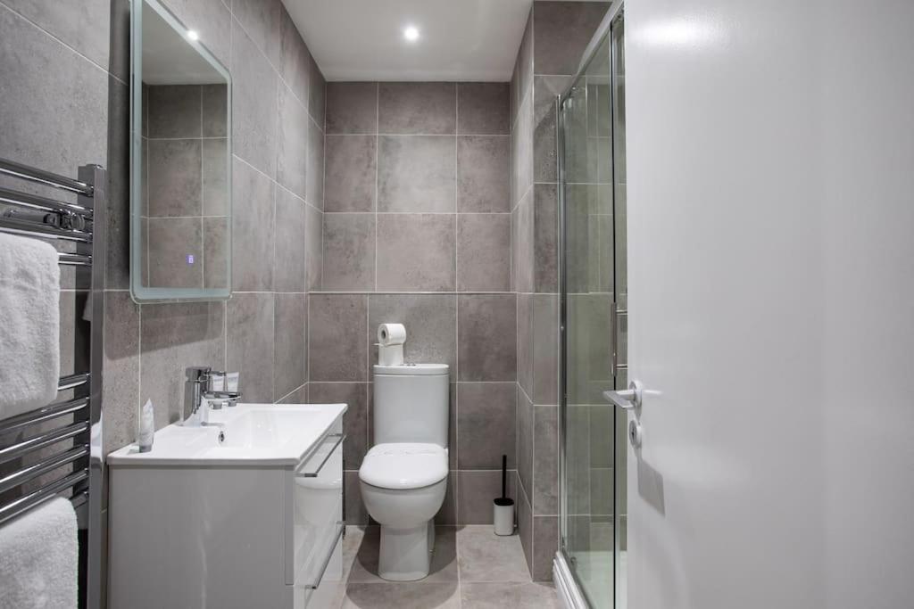 Luxury, Sleeps 6, Centre Belfast