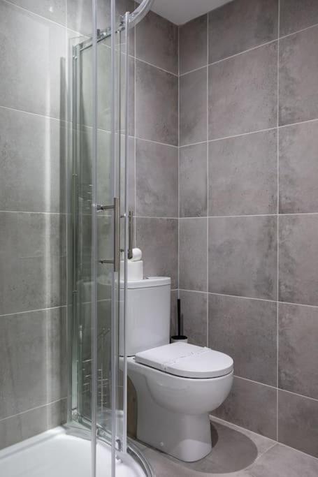 Luxury, Sleeps 6, Centre Appartement Belfast